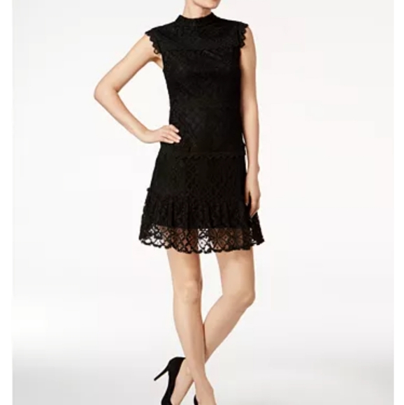 julia jordan Dresses & Skirts - Julia Jordan Sleeveless Lace Mock Dress